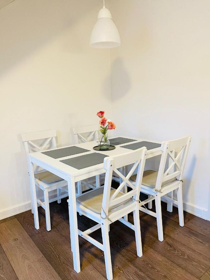 Scandinavian Apartment Hotel - Lunden 1 - Central 3 Bedroom Apartment On Two Floors ホーセンス エクステリア 写真